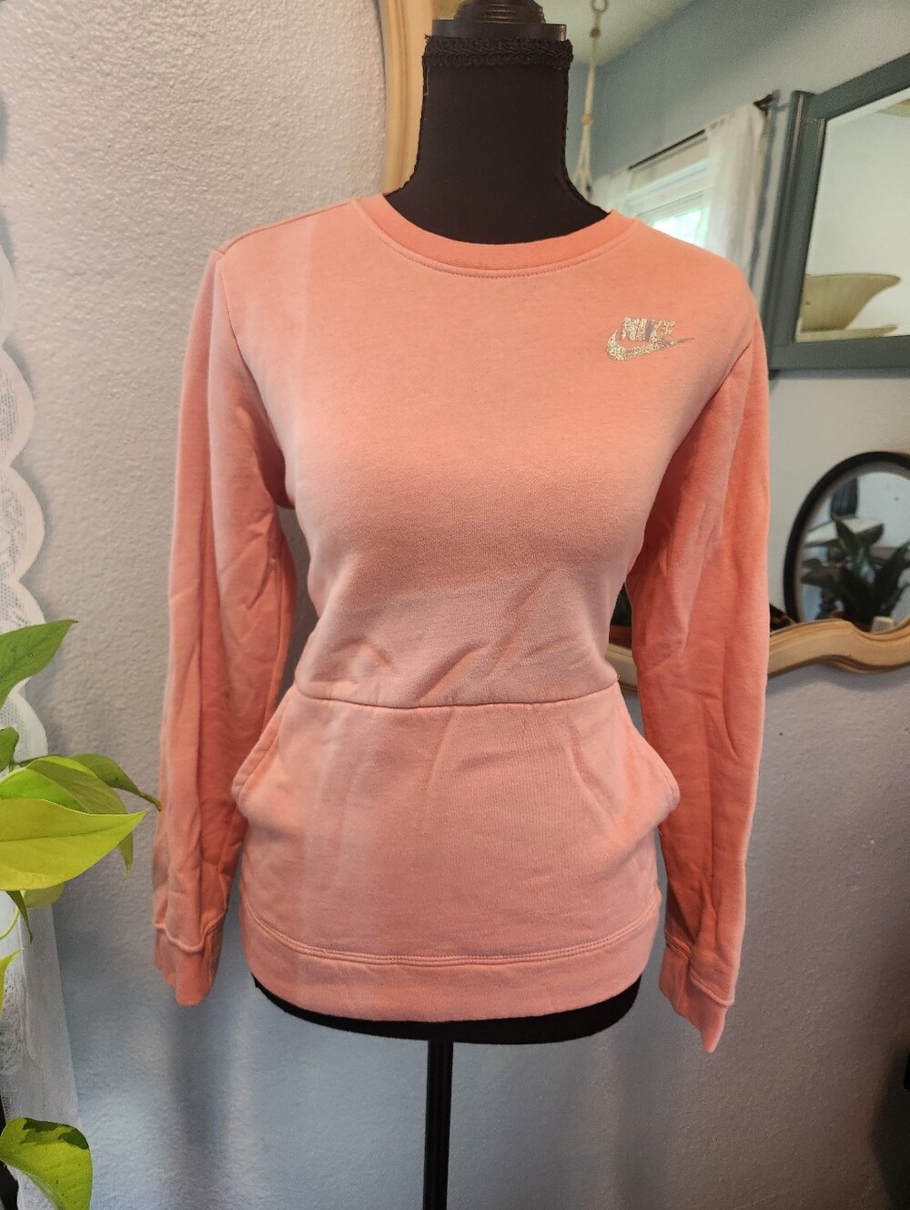 Nike Pink Crewneck Sweatshirt